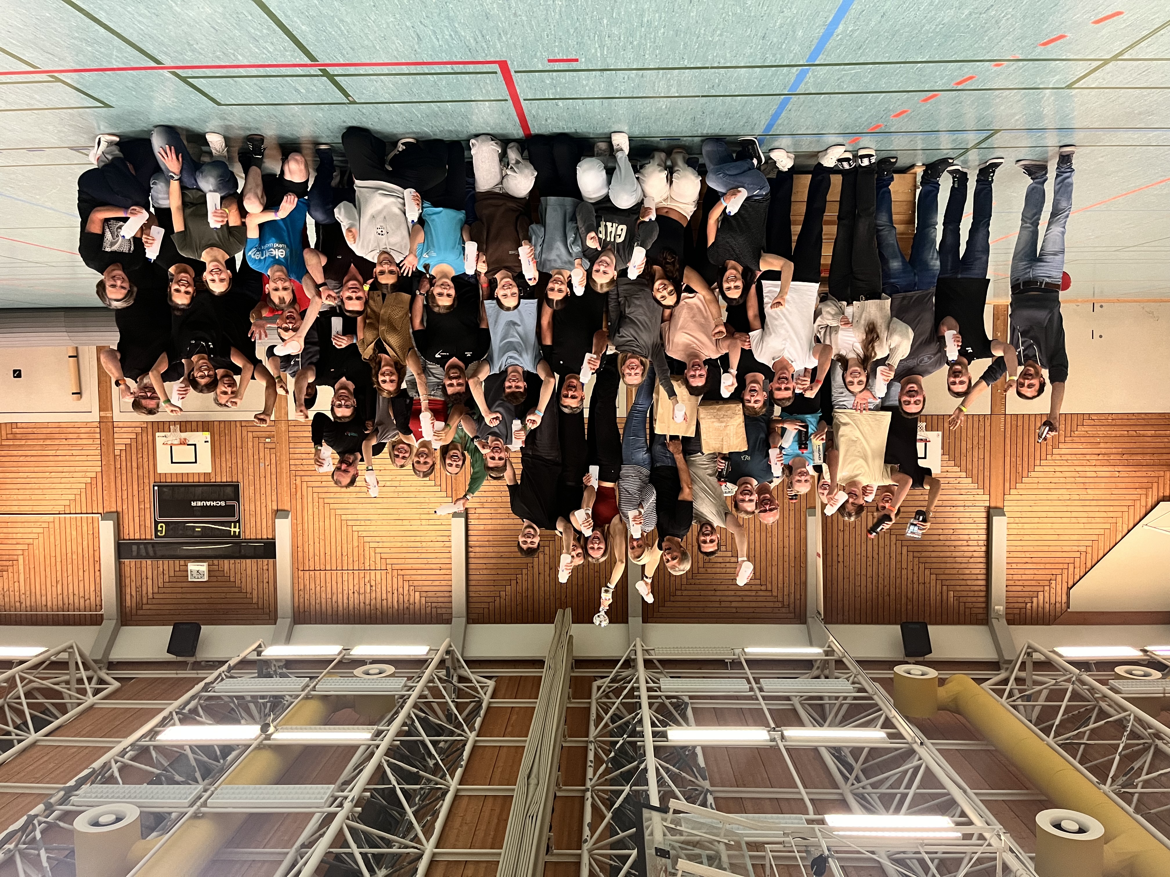 Danke-Hock 2024 Gruppenfoto Podest